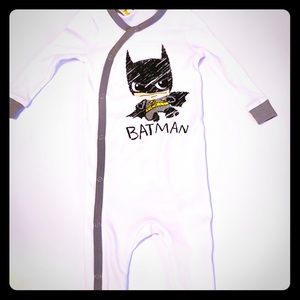 Batman onesie.. super comfy.. 
US 6-9 M
CA 6-9 M
